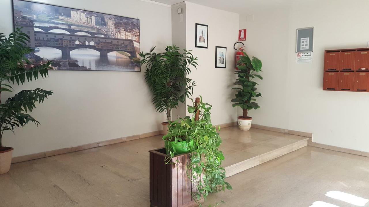 Casa Flore Φλωρεντία Εξωτερικό φωτογραφία